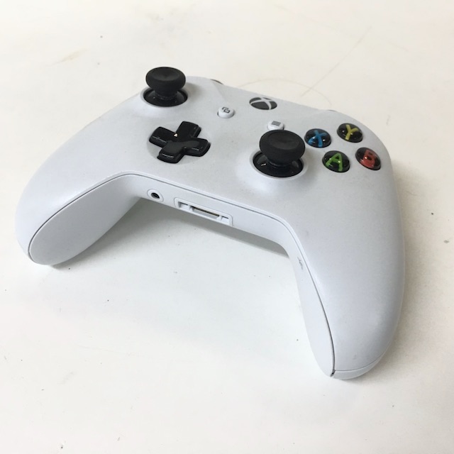 VIDEO GAME CONTROLLER, White Xbox Style